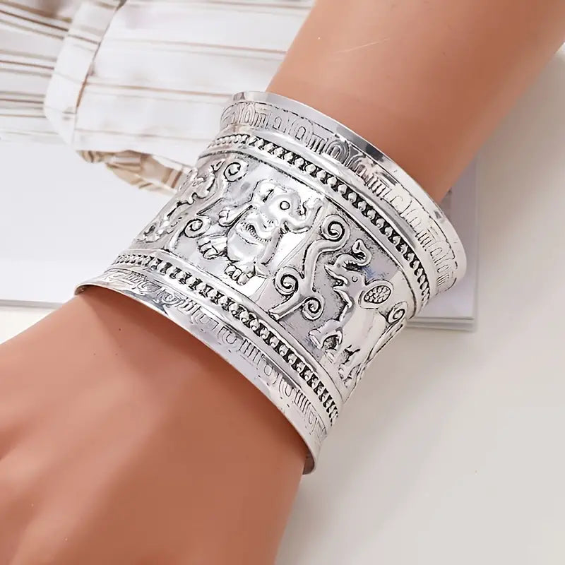 Boho Vintage Cuff Bracelet  Pattern Of Elephant Round Bangle Sweet Jewelry